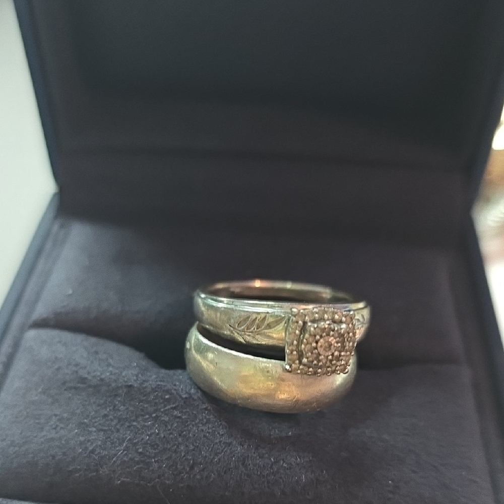 Elegant Silver Ring Set